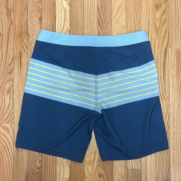 Fair‎ Harbor Blue Striped Swim Surf SUP Board Shorts - Picture 5 of 5